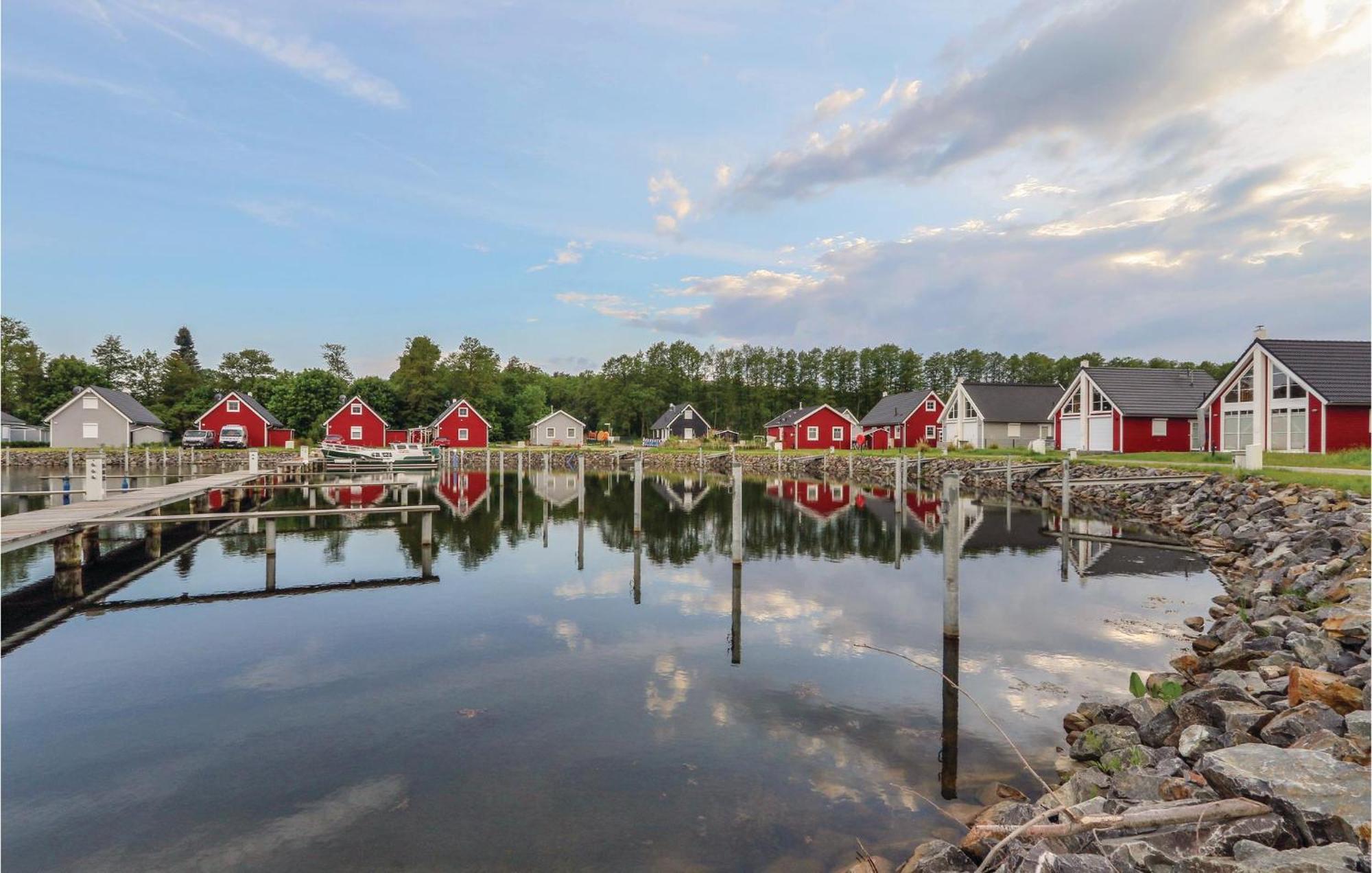 Beautiful Home In Zerpenschleuse Eksteriør billede